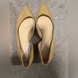 Banana Republic Flats - size 9